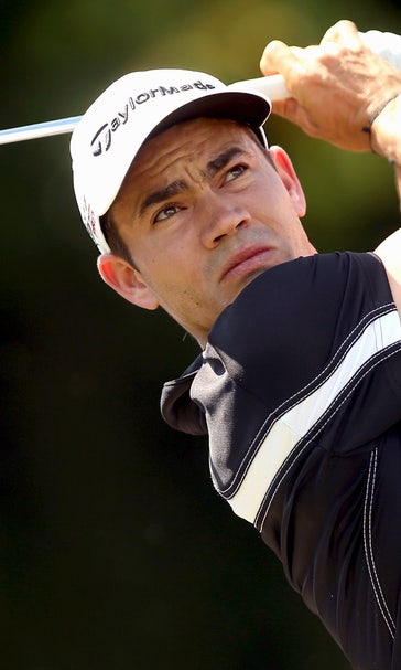 Camilo Villegas takes one-stroke lead at Wyndham Championship